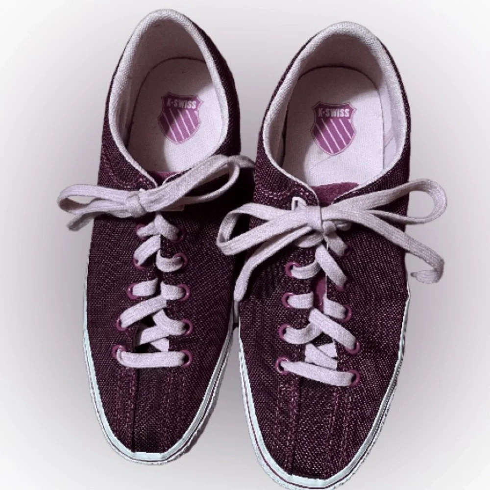 K-Swiss purple sneakers size 6.5